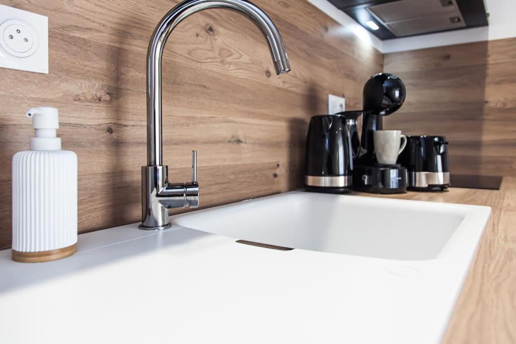 Cote Cour - Gare/Centre, Neuf, Clim Apartment Chateauroux Ngoại thất bức ảnh
